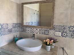 Mediterranean Sea Shell House 27