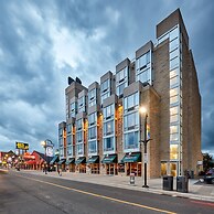 The Falls Hotel & Inn