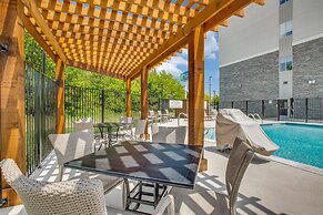 Holiday Inn Express And Suites Denton South by IHG