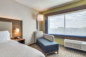 Holiday Inn Express And Suites Denton South by IHG