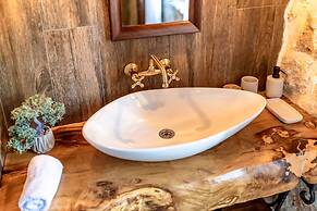 Talici Hill - Rustic Villas