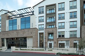 Bluebird Suites in Silicon Valley