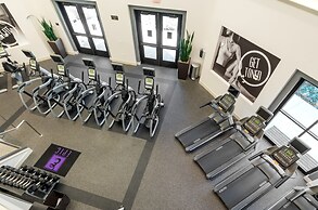 Bluebird Suites in Silicon Valley