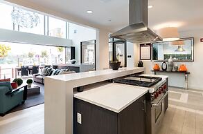 Bluebird Suites in Silicon Valley