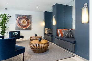 Bluebird Suites in Silicon Valley