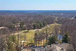 Bluebird Suites in Reston