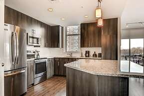 Bluebird Suites in Reston