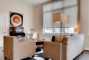 Bluebird Suites in Reston