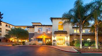 Bluebird Suites in Santa Clara
