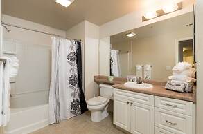 Bluebird Suites in Santa Clara