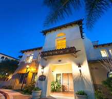 Bluebird Suites in Santa Clara