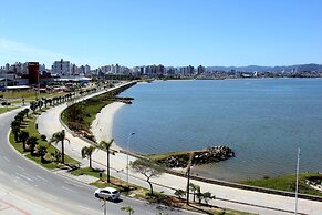 Praia Comprida Hotel