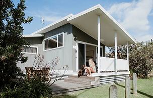 Surfside Cudmirrah Beach