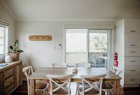 Surfside Cudmirrah Beach