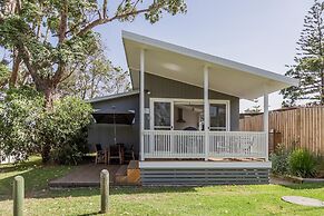 Surfside Cudmirrah Beach