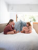 Surfside Cudmirrah Beach