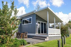 Surfside Cudmirrah Beach