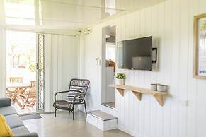 Surfside Cudmirrah Beach