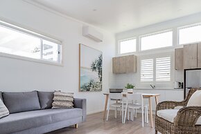 Surfside Cudmirrah Beach