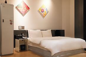 Hotel Insomnia