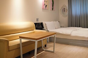 Hotel Insomnia