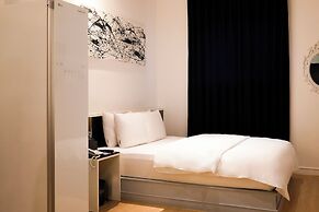 Hotel Insomnia