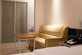 Hotel Insomnia