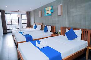 Grand Elevation Hotel