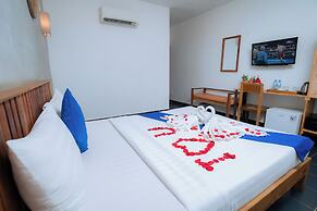 Grand Elevation Hotel