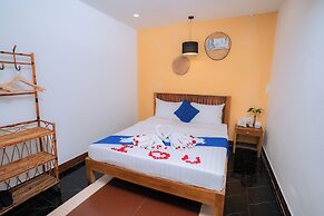 Grand Elevation Hotel