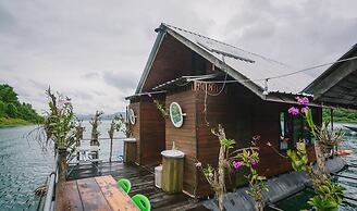 Orchid Lake House