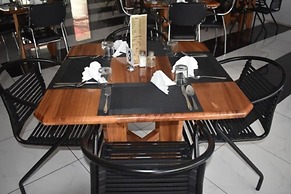 Galaxy Hotels & Apartments