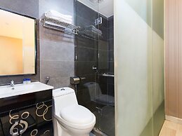 Super OYO 340 Comfort Hotel