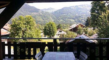 Chambres d'Hôtes Chalet De La Source