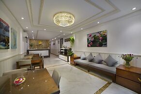 Galliot Central Hotel