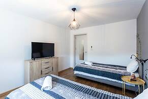 Benjamin Franklin Suite