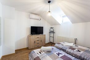 Benjamin Franklin Suite