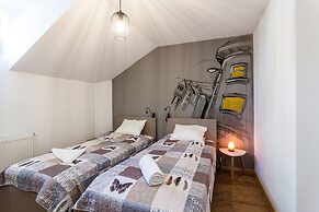 Benjamin Franklin Suite