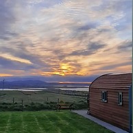Hebrides Bothy - Glamping