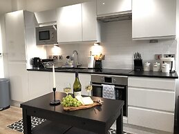 Cosy One Bedroom Apartment By Creatick