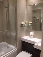 Modern Apartment By Creatick