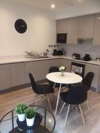 Modern Apartment By Creatick