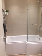 Modern Apartment By Creatick