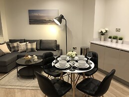 Modern Apartment By Creatick