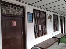 International Youth Club - Hostel