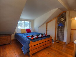 Edelweiss Mountain Haus -- Ev #3386 3 Bedroom Cottage by RedAwning