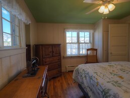 Edelweiss Mountain Haus -- Ev #3386 3 Bedroom Cottage by RedAwning