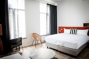 Fitz-Roy Urban Hotel Bar and Garden