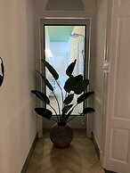 Fitz-Roy Urban Hotel Bar and Garden