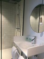 Fitz-Roy Urban Hotel Bar and Garden